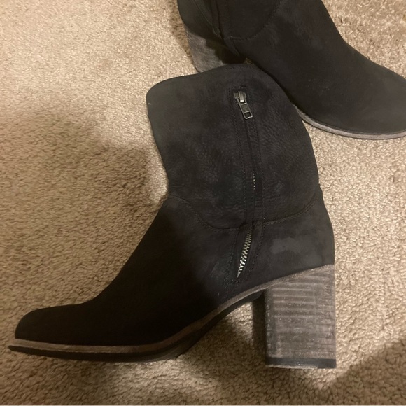 Frye Addie Mid Nubuck Black Suede Leather Boot - Picture 3 of 15